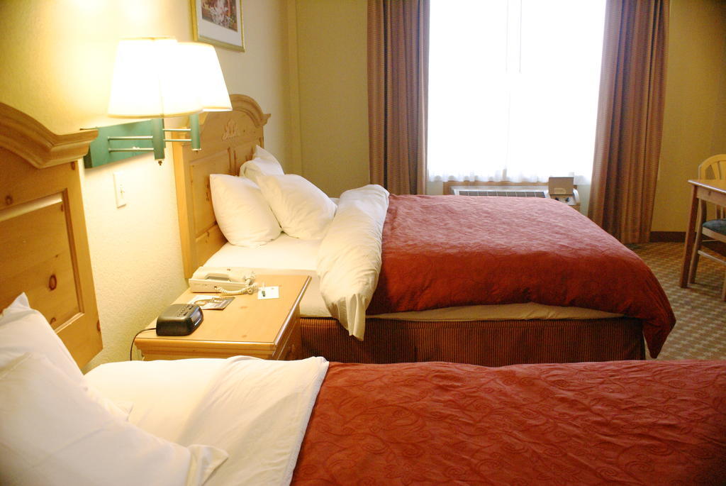 Lexington Inn & Suites Columbus-Polaris Экстерьер фото